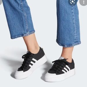 Adidas Nizza black / White Platform Sneakers 4 1/2